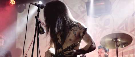 Free download Funnets @ Tunnel (Live) video and edit with RedcoolMedia movie maker MovieStudio video editor online and AudioStudio audio editor onlin