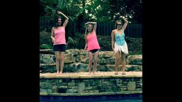 Free download Fun Saturday Night video and edit with RedcoolMedia movie maker MovieStudio video editor online and AudioStudio audio editor onlin