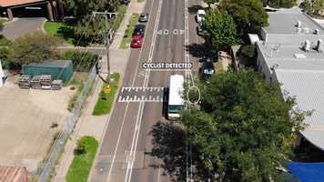 Free download FUSO - Blind Spot Detection  Lane Change Alert video and edit with RedcoolMedia movie maker MovieStudio video editor online and AudioStudio audio editor onlin