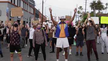 Free download Gareth Emery Gunshot Music Video video and edit with RedcoolMedia movie maker MovieStudio video editor online and AudioStudio audio editor onlin