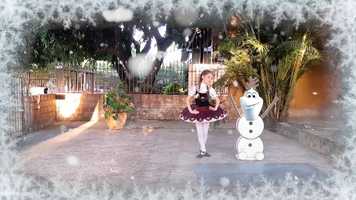 Free download Giovanna Braun Bailarina feat Voc quer Brincar na Neve/Frozen - Disney video and edit with RedcoolMedia movie maker MovieStudio video editor online and AudioStudio audio editor onlin