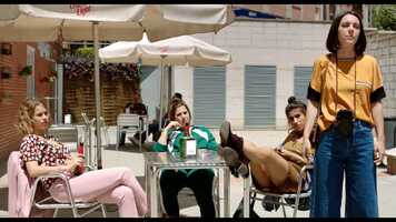 Free download GIRLFRIENDS video and edit with RedcoolMedia movie maker MovieStudio video editor online and AudioStudio audio editor onlin