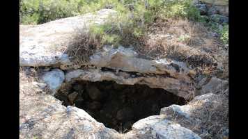 Free download Gothic Romance video and edit with RedcoolMedia movie maker MovieStudio video editor online and AudioStudio audio editor onlin