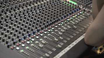 Free download Hammerhead Playing Tanks 8 Nov 2019 video and edit with RedcoolMedia movie maker MovieStudio video editor online and AudioStudio audio editor onlin