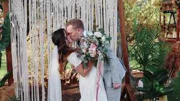 Free download Hannah + Jonny Wedding Film video and edit with RedcoolMedia movie maker MovieStudio video editor online and AudioStudio audio editor onlin