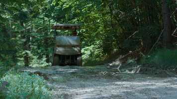 Free download Hellsklamm with a golf cart.mov video and edit with RedcoolMedia movie maker MovieStudio video editor online and AudioStudio audio editor onlin