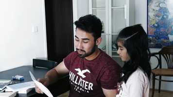 Free download Hilfreich Buch ( Kurze Film von Mustafa Mosawi ) video and edit with RedcoolMedia movie maker MovieStudio video editor online and AudioStudio audio editor onlin