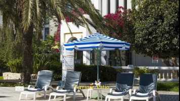 Free download HOTEL AGADIR 4 video and edit with RedcoolMedia movie maker MovieStudio video editor online and AudioStudio audio editor onlin