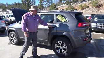 Free download ID-5736-JEEP CHEROKEE TRAILHAWK SPORT UTILITY 4D video and edit with RedcoolMedia movie maker MovieStudio video editor online and AudioStudio audio editor onlin