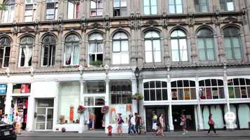 Free download ILSC MONTEREAL - Learn English or French in Canada video and edit with RedcoolMedia movie maker MovieStudio video editor online and AudioStudio audio editor onlin