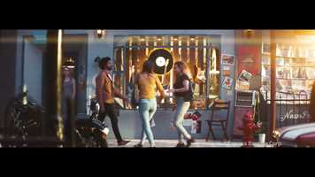 Free download India - Street Film video and edit with RedcoolMedia movie maker MovieStudio video editor online and AudioStudio audio editor onlin