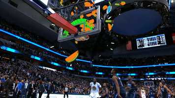 Free download Innuendo by Nguyen Do - Taco Bell 1 video and edit with RedcoolMedia movie maker MovieStudio video editor online and AudioStudio audio editor onlin