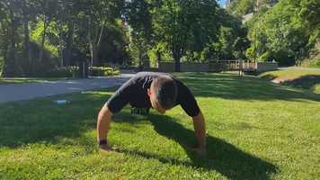 Free download Ivan Workout 2.0 video and edit with RedcoolMedia movie maker MovieStudio video editor online and AudioStudio audio editor onlin