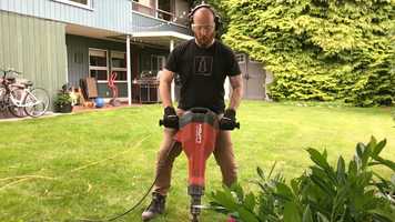 Free download Jackhammer video and edit with RedcoolMedia movie maker MovieStudio video editor online and AudioStudio audio editor onlin