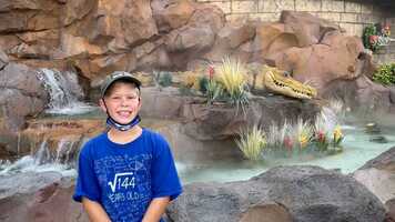 Free download JAD Out n About in Disney Springs video and edit with RedcoolMedia movie maker MovieStudio video editor online and AudioStudio audio editor onlin