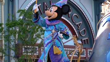 Free download Jardines + Disney 2020 video and edit with RedcoolMedia movie maker MovieStudio video editor online and AudioStudio audio editor onlin