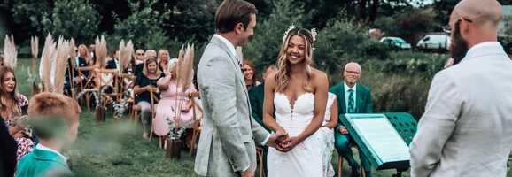 Free download Jemma  Elliot Trailer video and edit with RedcoolMedia movie maker MovieStudio video editor online and AudioStudio audio editor onlin