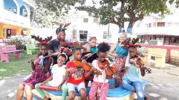 Free download Jingle Bells Laborie School of Folk Music 2019 video and edit with RedcoolMedia movie maker MovieStudio video editor online and AudioStudio audio editor onlin