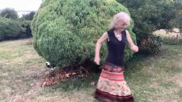 Free download joys song video and edit with RedcoolMedia movie maker MovieStudio video editor online and AudioStudio audio editor onlin