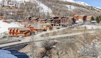 Free download LA-FOUX-DALLOS - APPARTEMENT A VENDRE - 54 000  - 17 m - 1 pice(s) video and edit with RedcoolMedia movie maker MovieStudio video editor online and AudioStudio audio editor onlin