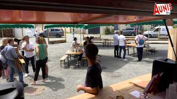 Free download La Grve-sur-Mignon : la nouvelle guinguette anime le petit port du village video and edit with RedcoolMedia movie maker MovieStudio video editor online and AudioStudio audio editor onlin