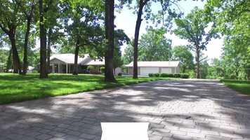 Free download Lake of the Ozarks 3 Bedroom Home and Acerage video and edit with RedcoolMedia movie maker MovieStudio video editor online and AudioStudio audio editor onlin