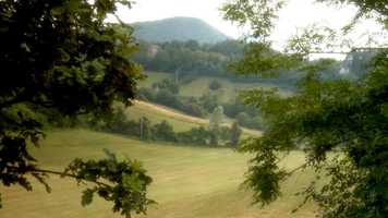 Free download LA POLVERE DI MORANDI trailer ITA video and edit with RedcoolMedia movie maker MovieStudio video editor online and AudioStudio audio editor onlin