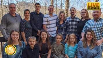 Free download Lauren has a HUGE family who would LOVE to catch a movie in the backyard! video and edit with RedcoolMedia movie maker MovieStudio video editor online and AudioStudio audio editor onlin