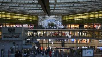 Free download Le movement video and edit with RedcoolMedia movie maker MovieStudio video editor online and AudioStudio audio editor onlin