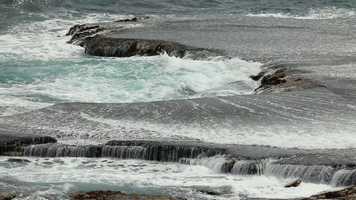 Free download Let the wave roll at Dragons Head, Victoria video and edit with RedcoolMedia movie maker MovieStudio video editor online and AudioStudio audio editor onlin