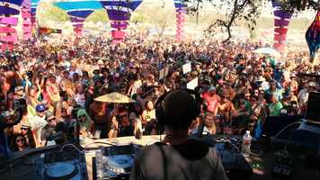 Free download LIB_After_Movie_300_Fest_Final video and edit with RedcoolMedia movie maker MovieStudio video editor online and AudioStudio audio editor onlin