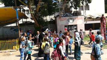 Free download Little Girls Plays Around Disney Character video and edit with RedcoolMedia movie maker MovieStudio video editor online and AudioStudio audio editor onlin