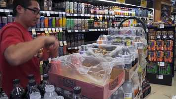 Free download Lizzy, the Cashier teaser video and edit with RedcoolMedia movie maker MovieStudio video editor online and AudioStudio audio editor onlin