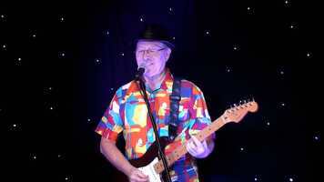 Free download Lookin Out My Back Door 9-15-2021 video and edit with RedcoolMedia movie maker MovieStudio video editor online and AudioStudio audio editor onlin