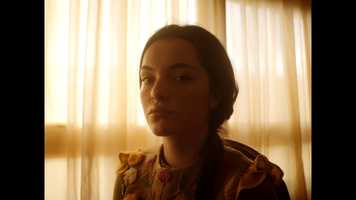 Free download LOS EDIFICIOS - FASHION FILM - Emma Picayol video and edit with RedcoolMedia movie maker MovieStudio video editor online and AudioStudio audio editor onlin