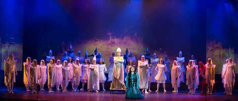 Free download MAGIC FLUTE - stage opera trailer video and edit with RedcoolMedia movie maker MovieStudio video editor online and AudioStudio audio editor onlin