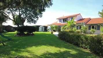 Free download Maison Lahonce video and edit with RedcoolMedia movie maker MovieStudio video editor online and AudioStudio audio editor onlin