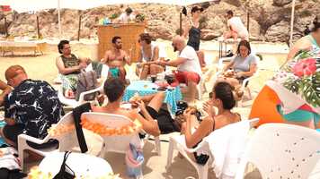 Free download Mayple Fun Day -Beach Time HD video and edit with RedcoolMedia movie maker MovieStudio video editor online and AudioStudio audio editor onlin