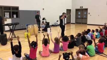 Free download Meet Mundo Beat | Teaching Artists | Arts for Learning Indiana video and edit with RedcoolMedia movie maker MovieStudio video editor online and AudioStudio audio editor onlin