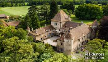 Free download MEGVE - MAISON A VENDRE - 2000 m - 17 pice(s) video and edit with RedcoolMedia movie maker MovieStudio video editor online and AudioStudio audio editor onlin