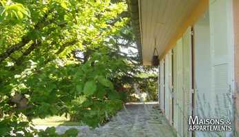 Free download MESSERY - MAISON A VENDRE - 650 000  - 110 m - 6 pice(s) video and edit with RedcoolMedia movie maker MovieStudio video editor online and AudioStudio audio editor onlin