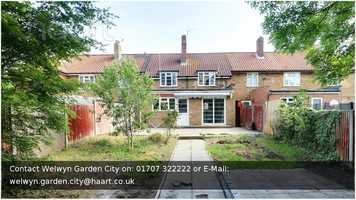 Free download Mid Terraced House for sale in Welwyn Garden City video and edit with RedcoolMedia movie maker MovieStudio video editor online and AudioStudio audio editor onlin