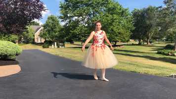 Free download Mon 630pm Ballet Song - Ballade Pour Adeline video and edit with RedcoolMedia movie maker MovieStudio video editor online and AudioStudio audio editor onlin