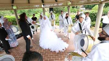 Free download Movie Tariler Of Saleh  Elham video and edit with RedcoolMedia movie maker MovieStudio video editor online and AudioStudio audio editor onlin