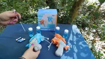 Free download Musical LED Bubble Shark Guns.MP4 video and edit with RedcoolMedia movie maker MovieStudio video editor online and AudioStudio audio editor onlin