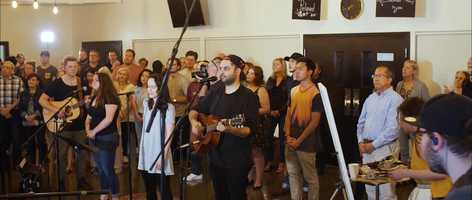 Free download Music and Art v2 video and edit with RedcoolMedia movie maker MovieStudio video editor online and AudioStudio audio editor onlin