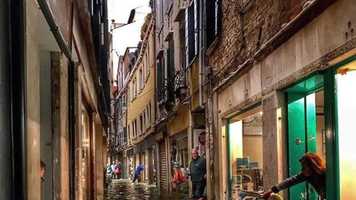 Free download My Venice video and edit with RedcoolMedia movie maker MovieStudio video editor online and AudioStudio audio editor onlin