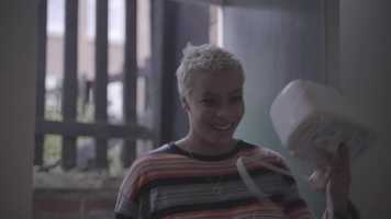 Free download neighbours for a minute_multi cam edit_log shot video and edit with RedcoolMedia movie maker MovieStudio video editor online and AudioStudio audio editor onlin