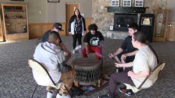 Free download NIganawenimaanaanig Song 1.mov video and edit with RedcoolMedia movie maker MovieStudio video editor online and AudioStudio audio editor onlin