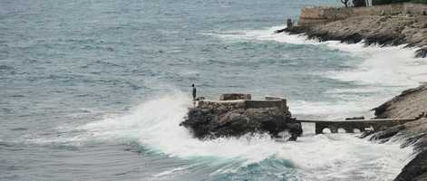 Free download NIKE COV.19 (NON-OFFICIAL) video and edit with RedcoolMedia movie maker MovieStudio video editor online and AudioStudio audio editor onlin